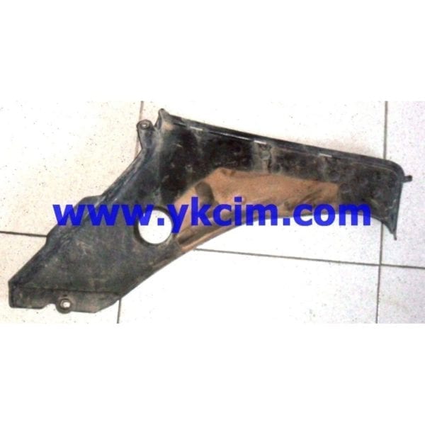 PLASTICO LATERAL IZQUIERDO NEGRO Ref. 542